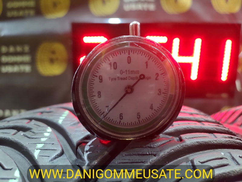 2 Gomme usate 205 55 16 Pneumatici Invernali KLEBER 2 Gomme usate 205 55 16 Pneumatici Invernali KLEBER