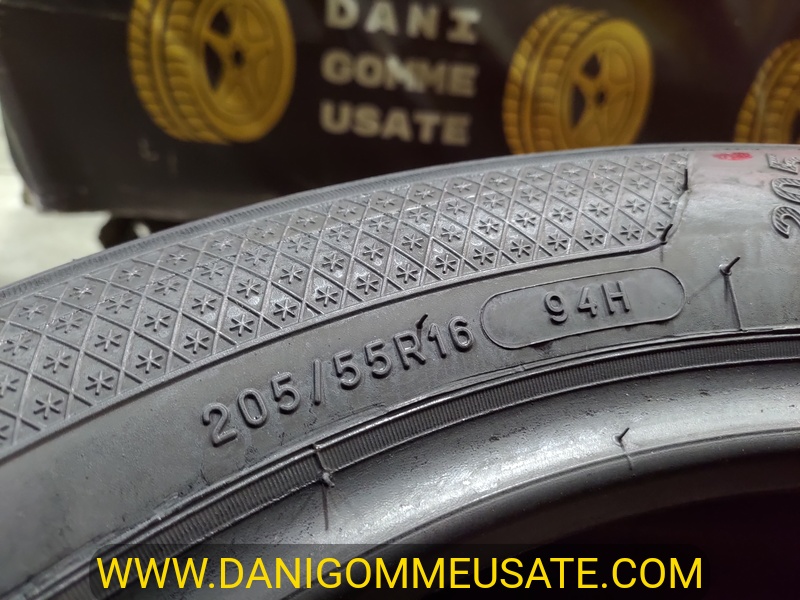 2 Gomme usate 205 55 16 Pneumatici Invernali KLEBER 2 Gomme usate 205 55 16 Pneumatici Invernali KLEBER