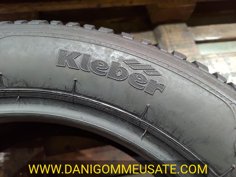 2 Gomme usate 205 55 16 Pneumatici Invernali KLEBER 2 Gomme usate 205 55 16 Pneumatici Invernali KLEBER