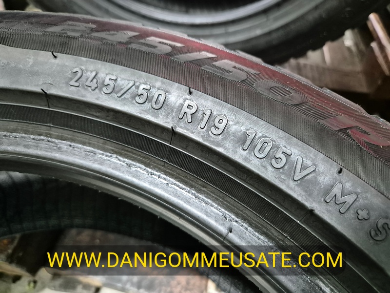 4 Gomme usate 245 50 19 RUN FLAT Pneumatici Invernali PIRELLI 4 Gomme usate 245 50 19 RUN FLAT Pneumatici Invernali PIRELLI