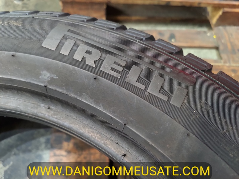 2 Gomme usate 215 55 18 Pneumatici Invernali PIRELLI 2 Gomme usate 215 55 18 Pneumatici Invernali PIRELLI