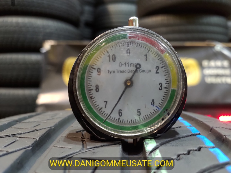 4 Gomme usate 255 60 20 Pneumatici 4 Stagioni PIRELLI 4 Gomme usate 255 60 20 Pneumatici 4 Stagioni PIRELLI