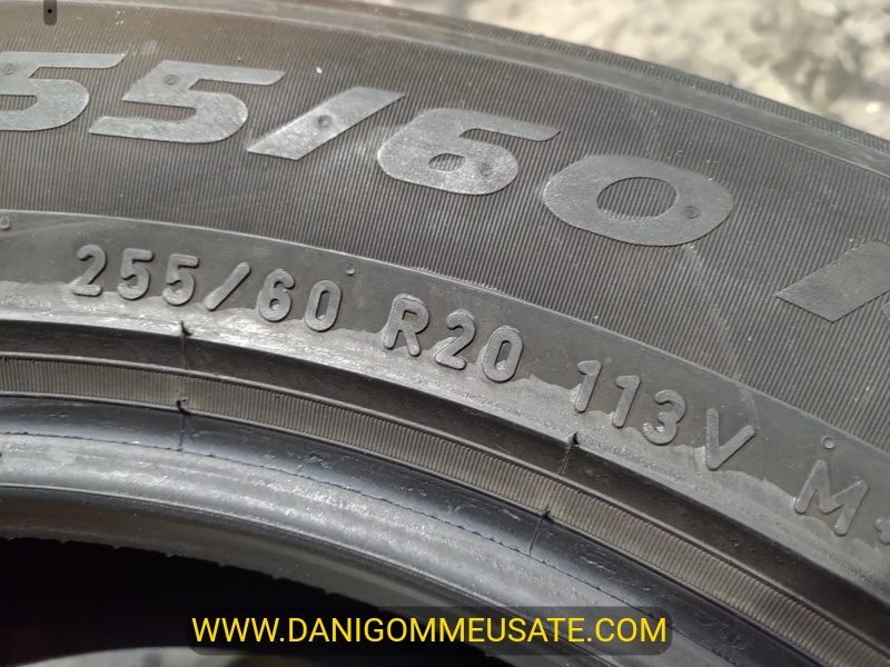 4 Gomme usate 255 60 20 Pneumatici 4 Stagioni PIRELLI 4 Gomme usate 255 60 20 Pneumatici 4 Stagioni PIRELLI