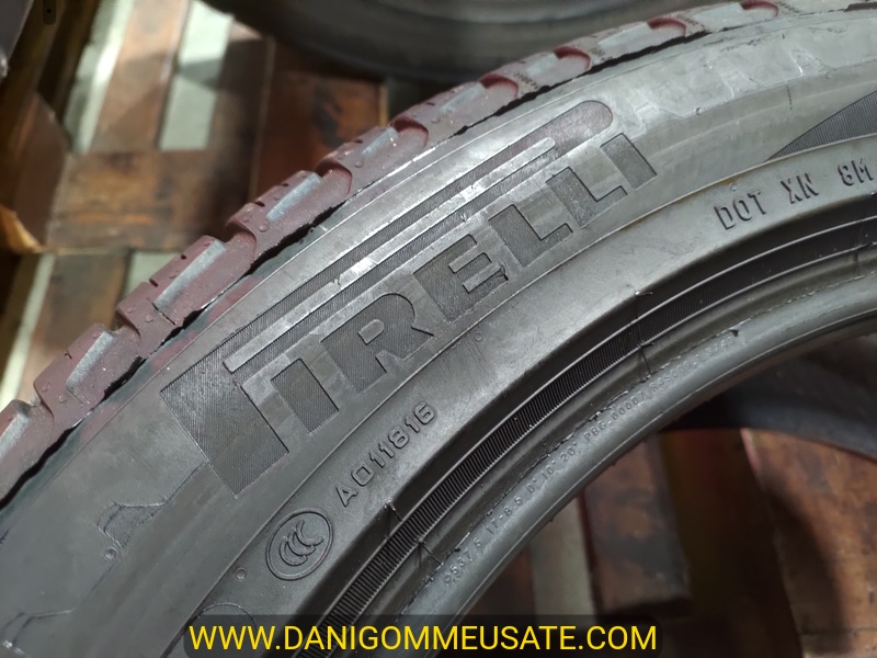 2 Gomme usate 275 45 21 Pneumatici 4 Stagioni PIRELLI 2 Gomme usate 275 45 21 Pneumatici 4 Stagioni PIRELLI