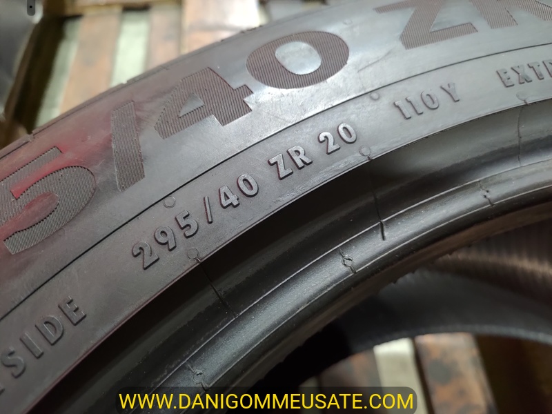2 Gomme usate 295 40 20 Pneumatici Estivi CONTINENTAL 2 Gomme usate 295 40 20 Pneumatici Estivi CONTINENTAL