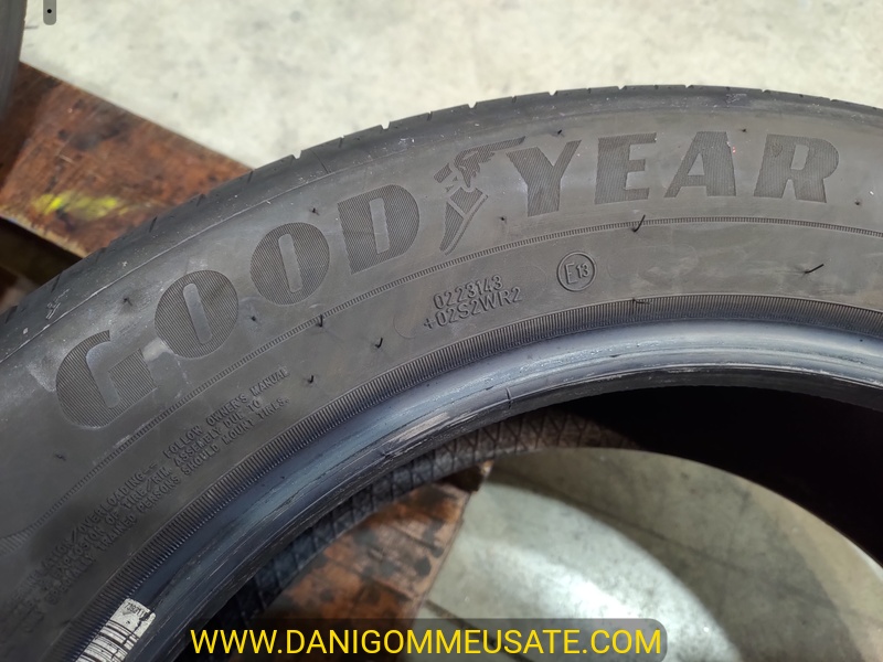 4 Gomme usate 215 55 17 Pneumatici Estivi GOODYEAR 4 Gomme usate 215 55 17 Pneumatici Estivi GOODYEAR