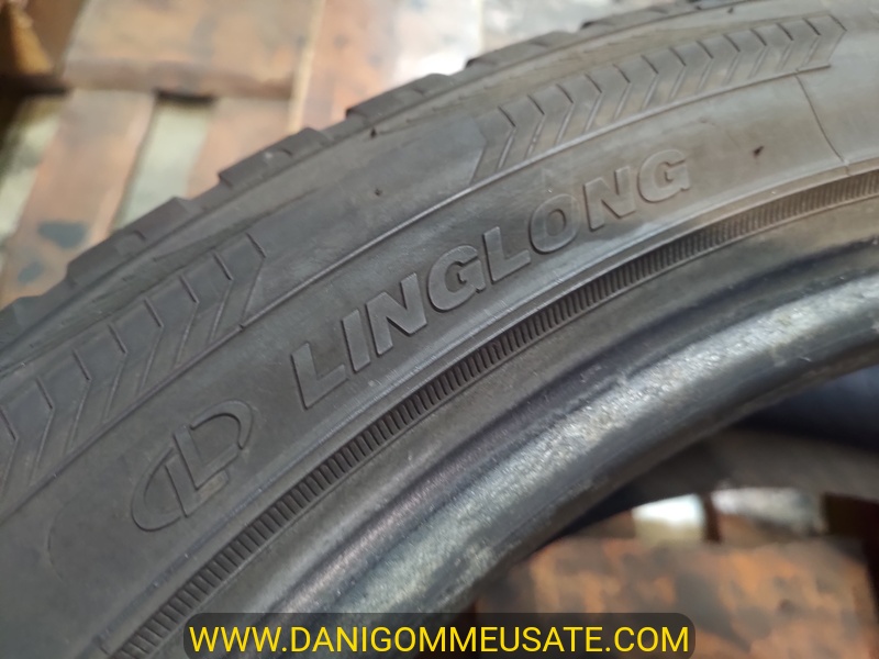 2 Gomme usate 215 45 17 Pneumatici 4 Stagioni 2 Gomme usate 215 45 17 Pneumatici 4 Stagioni