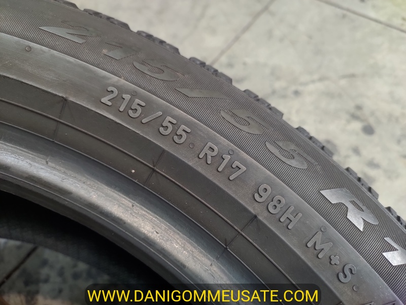 4 Gomme nuove 215 55 17 Pneumatici Invernali PIRELLI 4 Gomme nuove 215 55 17 Pneumatici Invernali PIRELLI