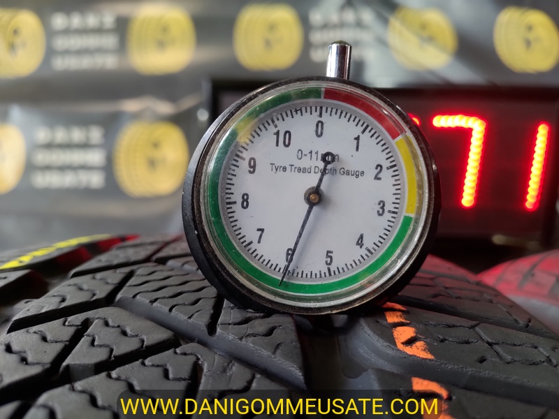 4 Gomme usate 215 55 17 Pneumatici Invernali PIRELLI 4 Gomme usate 215 55 17 Pneumatici Invernali PIRELLI