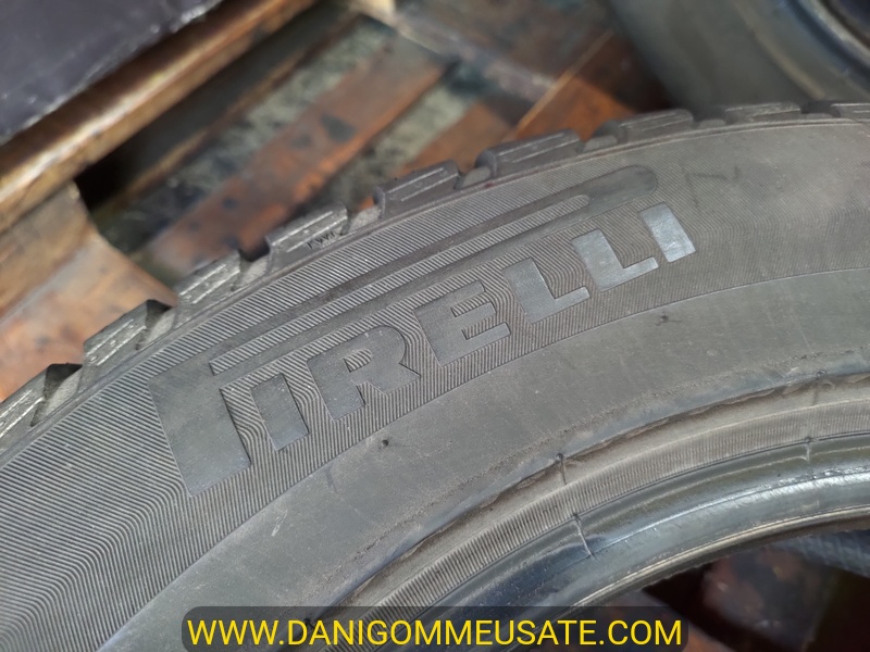 4 Gomme usate 205 60 16 Pneumatici Invernali PIRELLI 4 Gomme usate 205 60 16 Pneumatici Invernali PIRELLI
