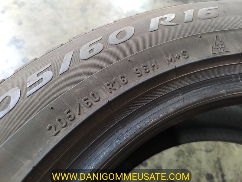 4 Gomme usate 205 60 16 Pneumatici Invernali PIRELLI 4 Gomme usate 205 60 16 Pneumatici Invernali PIRELLI