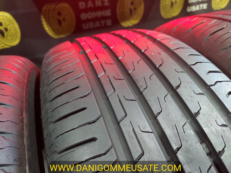 4 Gomme nuove 215 55 17 Pneumatici Estivi CONTINENTAL 4 Gomme nuove 215 55 17 Pneumatici Estivi CONTINENTAL