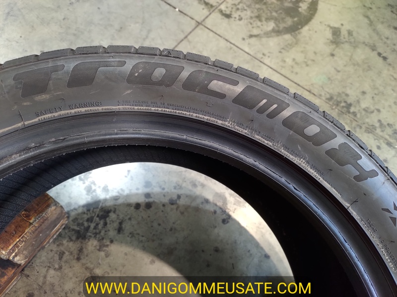 4 Gomme usate 255 45 20 Pneumatici Invernali TRACMAX 4 Gomme usate 255 45 20 Pneumatici Invernali TRACMAX