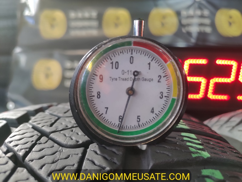 4 Gomme usate 225 50 18 Pneumatici Invernali PIRELLI 4 Gomme usate 225 50 18 Pneumatici Invernali PIRELLI