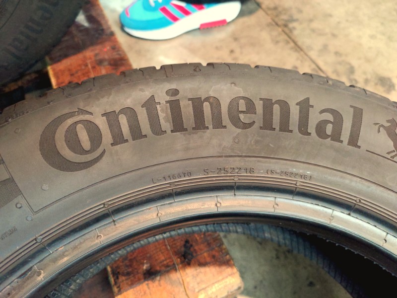 4 Gomme usate 175 65 14 Pneumatici Estivi CONTINENTAL 4 Gomme usate 175 65 14 Pneumatici Estivi CONTINENTAL