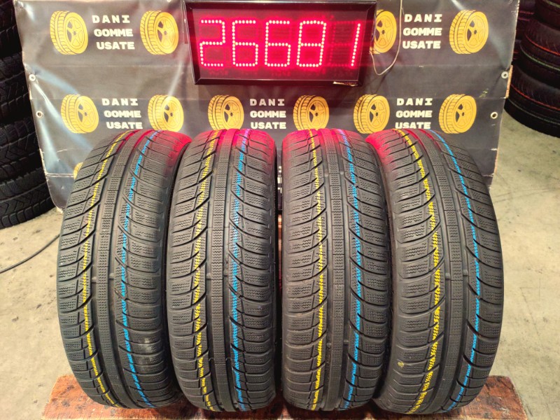 4 Gomme usate 175 60 16 Pneumatici Invernali TOYO 4 Gomme usate 175 60 16 Pneumatici Invernali TOYO
