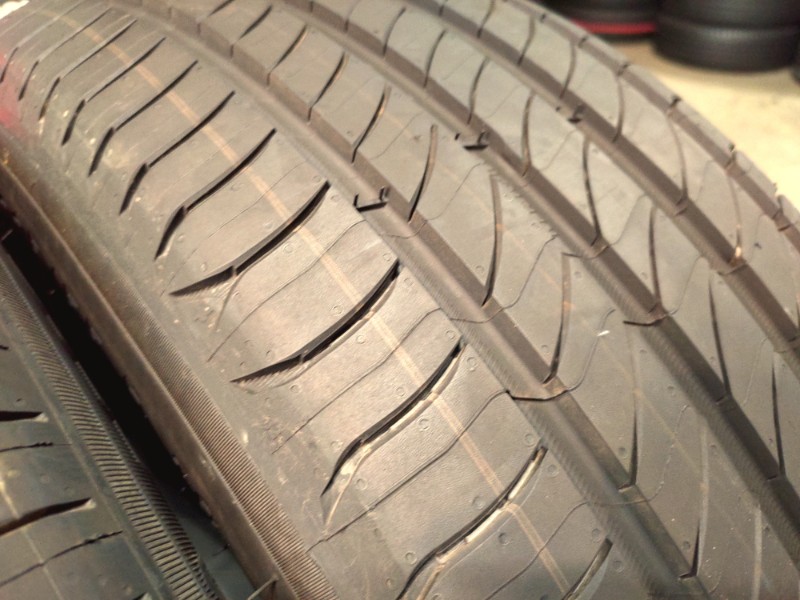 4 Gomme nuove 225 55 18 Pneumatici Estivi MICHELIN 4 Gomme nuove 225 55 18 Pneumatici Estivi MICHELIN