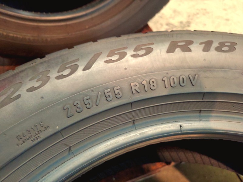 4 Gomme usate 235 55 18 Pneumatici Estivi PIRELLI 4 Gomme usate 235 55 18 Pneumatici Estivi PIRELLI