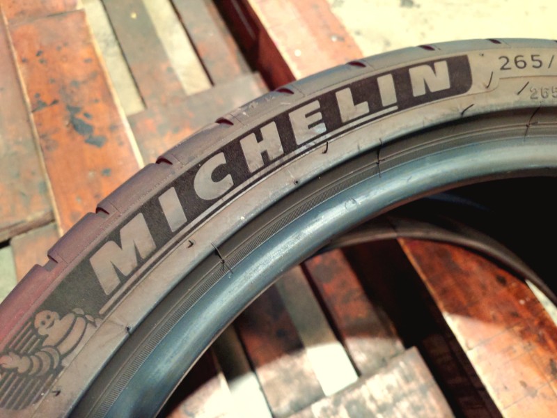 2 Gomme usate 265 35 20 Pneumatici Estivi MICHELIN 2 Gomme usate 265 35 20 Pneumatici Estivi MICHELIN