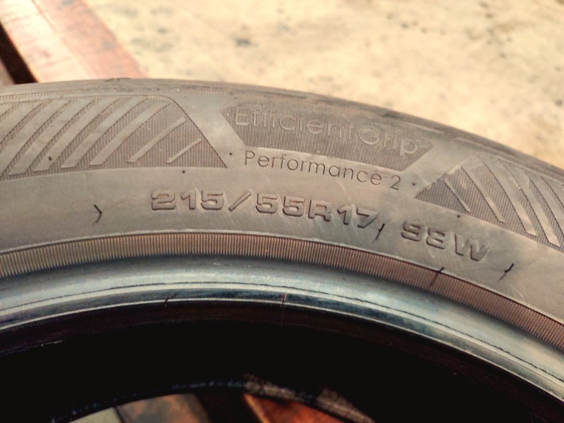 2 Gomme usate 215 55 17 Pneumatici Estivi GOODYEAR 2 Gomme usate 215 55 17 Pneumatici Estivi GOODYEAR