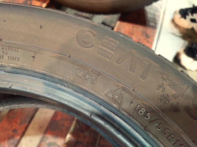 2 Gomme usate 185 55 15 Pneumatici 4 Stagioni CEAT 2 Gomme usate 185 55 15 Pneumatici 4 Stagioni CEAT