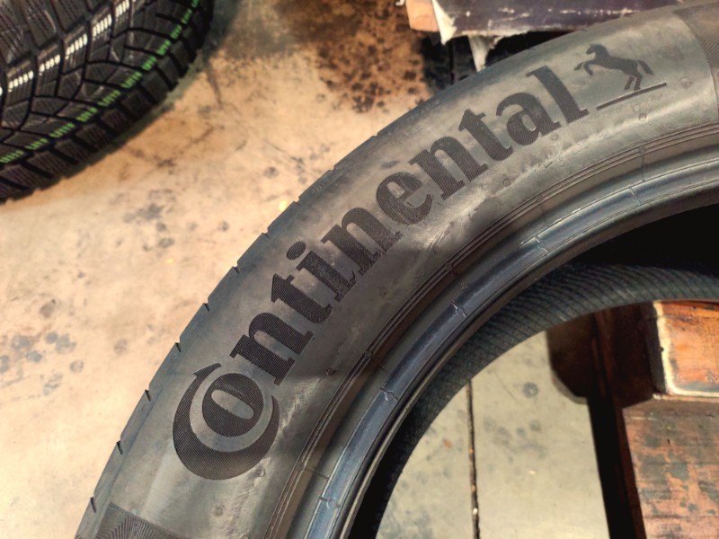 2 Gomme usate 225 50 18 Pneumatici Estivi CONTINENTAL 2 Gomme usate 225 50 18 Pneumatici Estivi CONTINENTAL