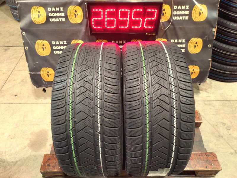 2 Gomme usate 275 40 20 Pneumatici Invernali PIRELLI 2 Gomme usate 275 40 20 Pneumatici Invernali PIRELLI