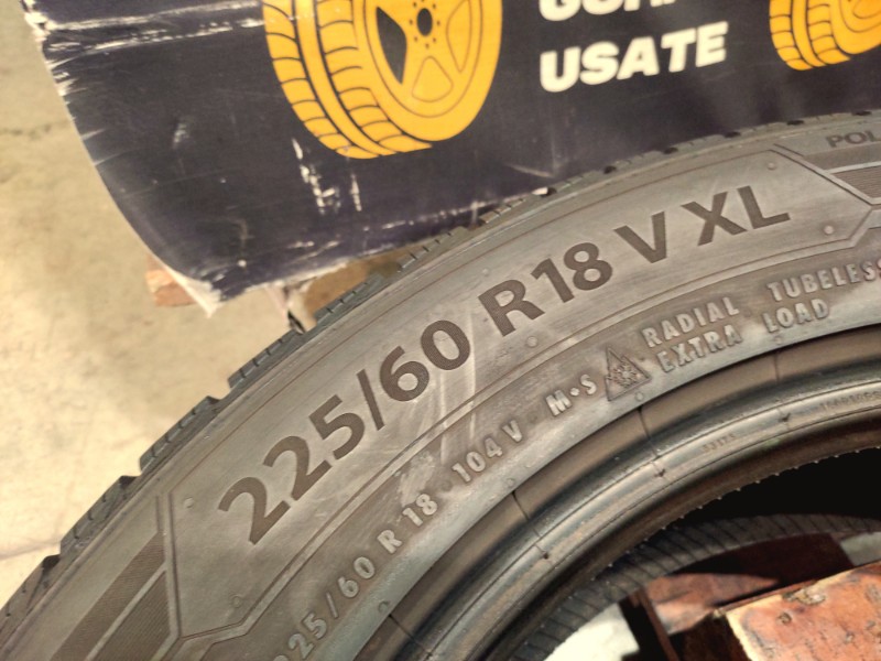 2 Gomme usate 225 60 18 Pneumatici Invernali BARUM 2 Gomme usate 225 60 18 Pneumatici Invernali BARUM