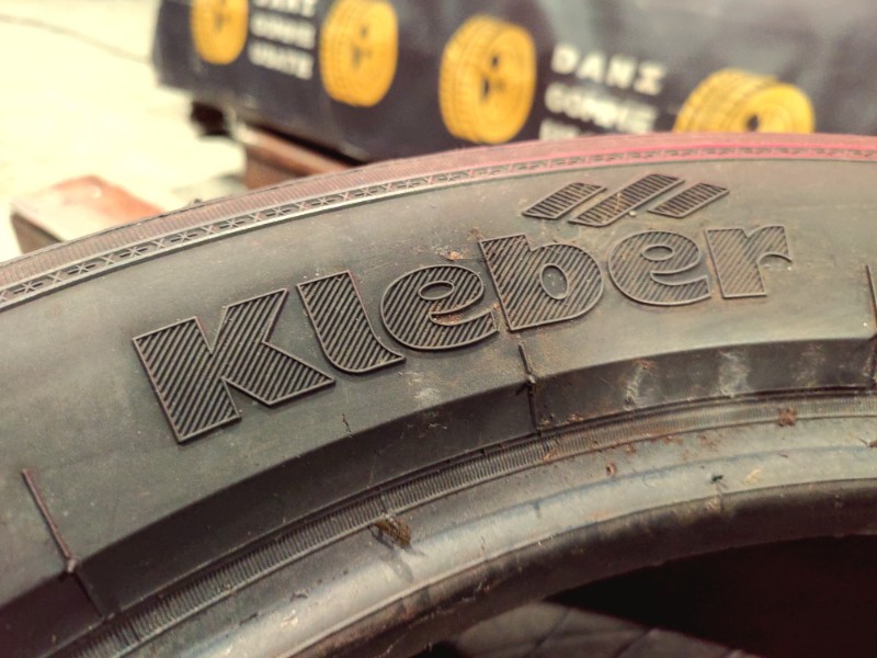 2 Gomme usate 215 55 18 Pneumatici Invernali KLEBER 2 Gomme usate 215 55 18 Pneumatici Invernali KLEBER