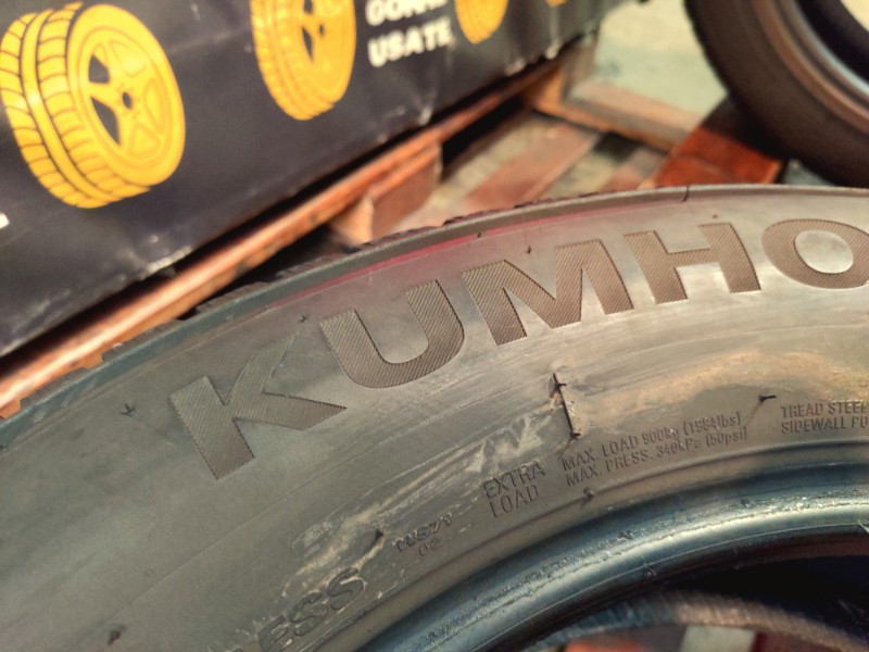 2 Gomme usate 225 60 18 Pneumatici Invernali KUMHO 2 Gomme usate 225 60 18 Pneumatici Invernali KUMHO