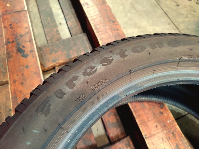 2 Gomme usate 255 45 20 Pneumatici Invernali FIRESTONE 2 Gomme usate 255 45 20 Pneumatici Invernali FIRESTONE
