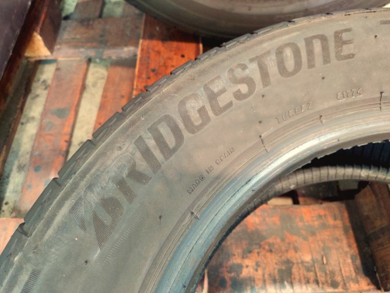 4 Gomme usate 205 60 16 Pneumatici Estivi BRIDGESTONE 4 Gomme usate 205 60 16 Pneumatici Estivi BRIDGESTONE