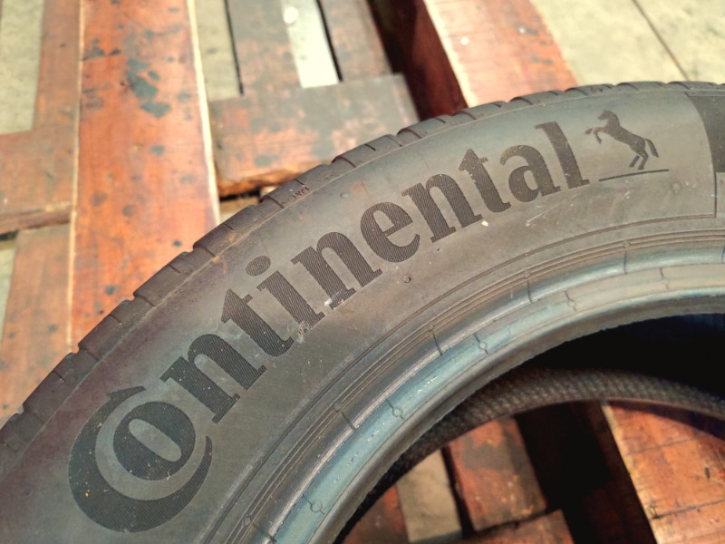 2 Gomme usate 205 55 16 Pneumatici Estivi CONTINENTAL 2 Gomme usate 205 55 16 Pneumatici Estivi CONTINENTAL