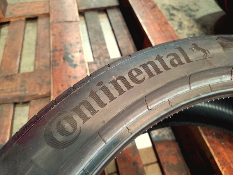 2 Gomme usate 245 40 21 Pneumatici Estivi CONTINENTAL 2 Gomme usate 245 40 21 Pneumatici Estivi CONTINENTAL