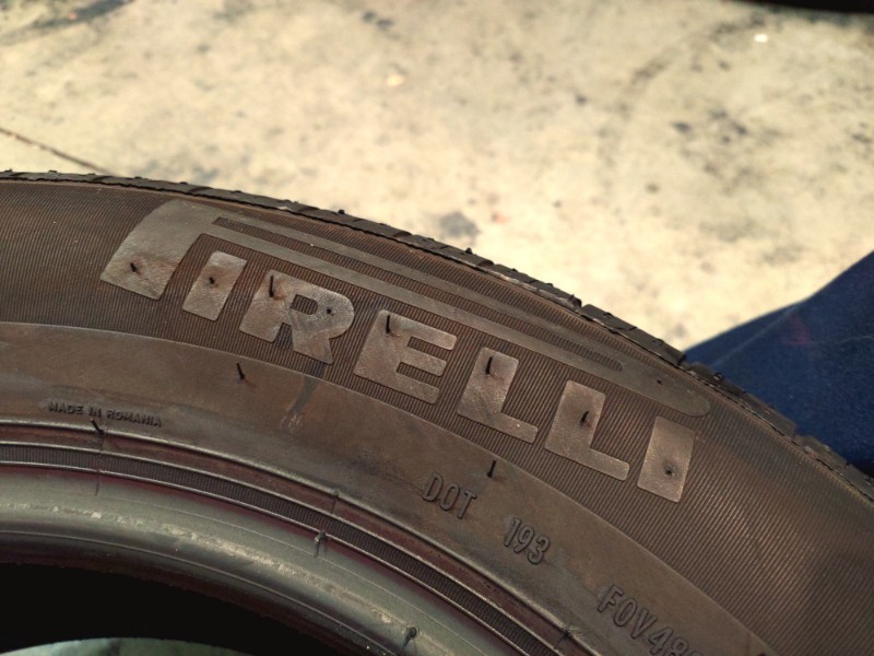 2 Gomme usate 205 60 16 Pneumatici Estivi PIRELLI 2 Gomme usate 205 60 16 Pneumatici Estivi PIRELLI