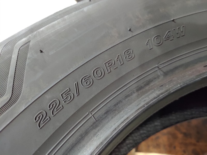 4 Gomme usate 225 60 18 Pneumatici Estivi BRIDGESTONE 4 Gomme usate 225 60 18 Pneumatici Estivi BRIDGESTONE