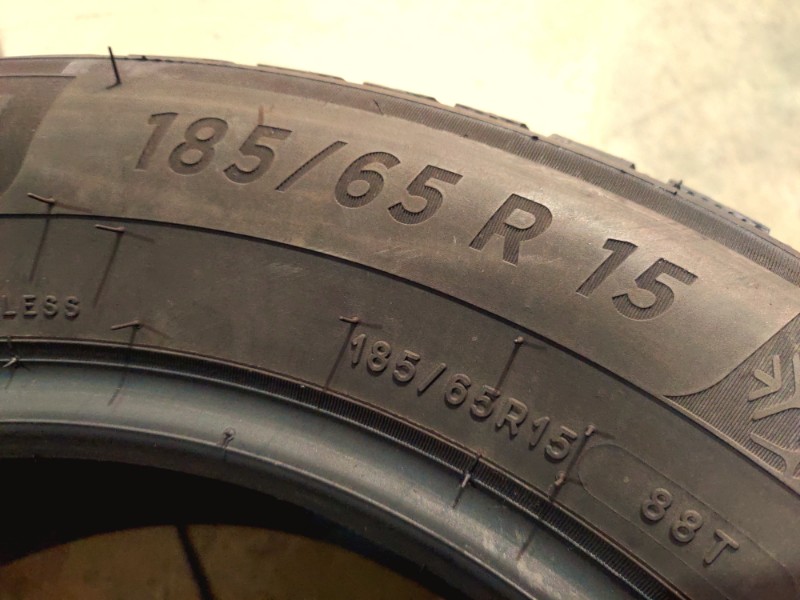 2 Gomme usate 185 65 15 Pneumatici Invernali MICHELIN 2 Gomme usate 185 65 15 Pneumatici Invernali MICHELIN