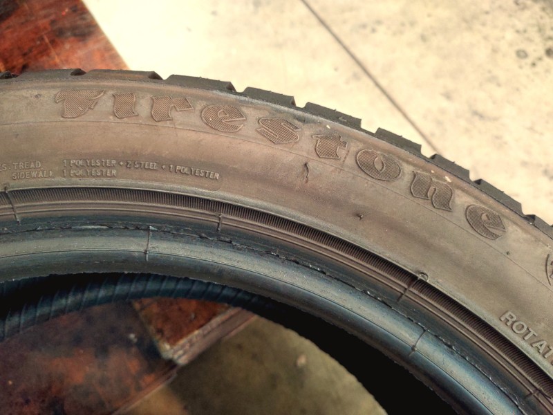 4 Gomme usate 225 45 17 Pneumatici Invernali FIRESTONE 4 Gomme usate 225 45 17 Pneumatici Invernali FIRESTONE