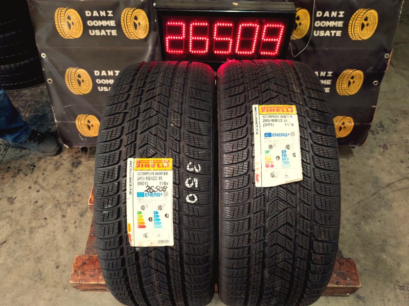 2 Gomme nuove 285 40 22 Pneumatici Invernali PIRELLI 2 Gomme nuove 285 40 22 Pneumatici Invernali PIRELLI