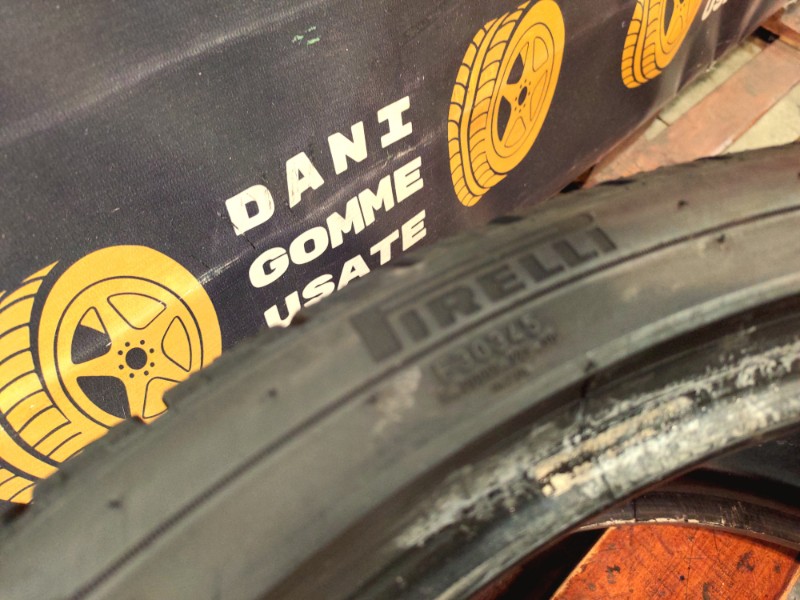 2 Gomme usate 315 30 22 RUN FLAT Pneumatici Invernali PIRELLI 2 Gomme usate 315 30 22 RUN FLAT Pneumatici Invernali PIRELLI