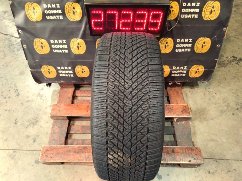 1 Gomma usata 285 40 23 Pneumatici Invernali PIRELLI 1 Gomma usata 285 40 23 Pneumatici Invernali PIRELLI
