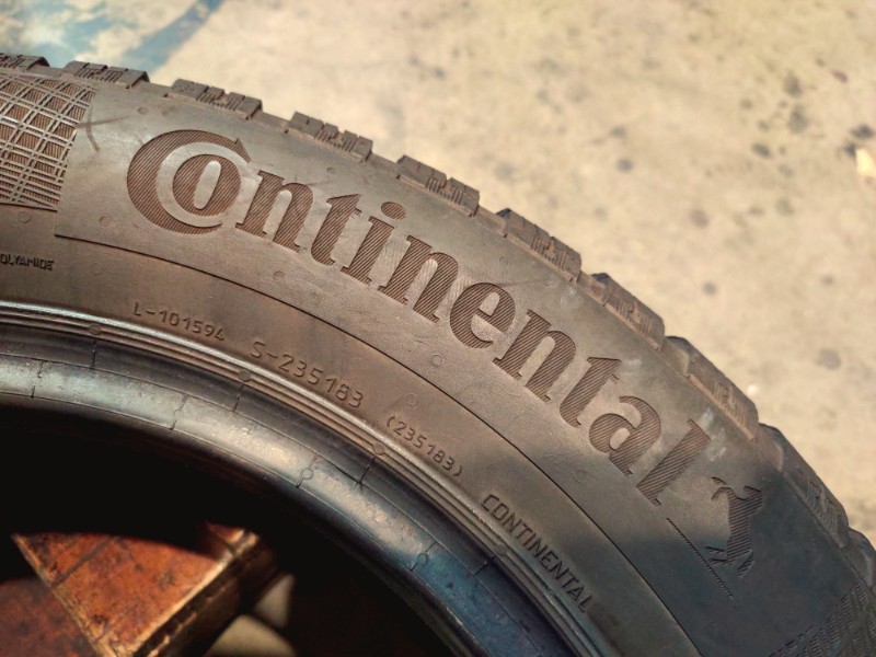 4 Gomme usate 175 65 14 Pneumatici Invernali CONTINENTAL 4 Gomme usate 175 65 14 Pneumatici Invernali CONTINENTAL