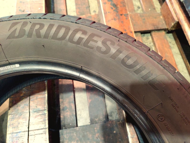 2 Gomme usate 225 55 18 Pneumatici Estivi BRIDGESTONE 2 Gomme usate 225 55 18 Pneumatici Estivi BRIDGESTONE