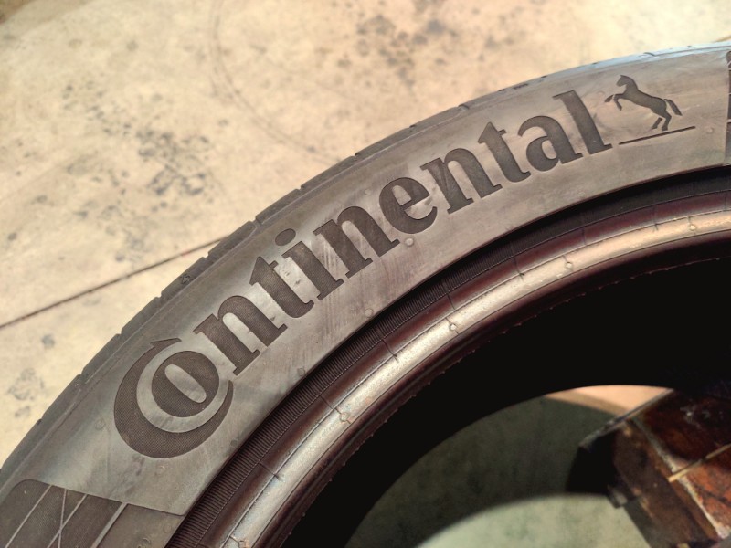 2 Gomme usate 325 35 22 Pneumatici Estivi CONTINENTAL 2 Gomme usate 325 35 22 Pneumatici Estivi CONTINENTAL