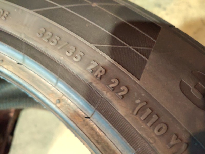 2 Gomme usate 325 35 22 Pneumatici Estivi CONTINENTAL 2 Gomme usate 325 35 22 Pneumatici Estivi CONTINENTAL