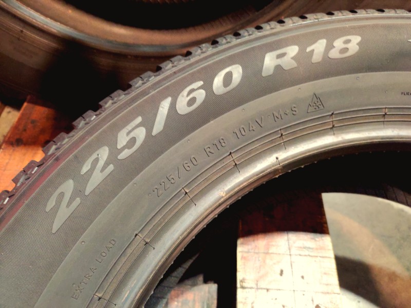 4 Gomme usate 225 60 18 Pneumatici 4 Stagioni PIRELLI 4 Gomme usate 225 60 18 Pneumatici 4 Stagioni PIRELLI