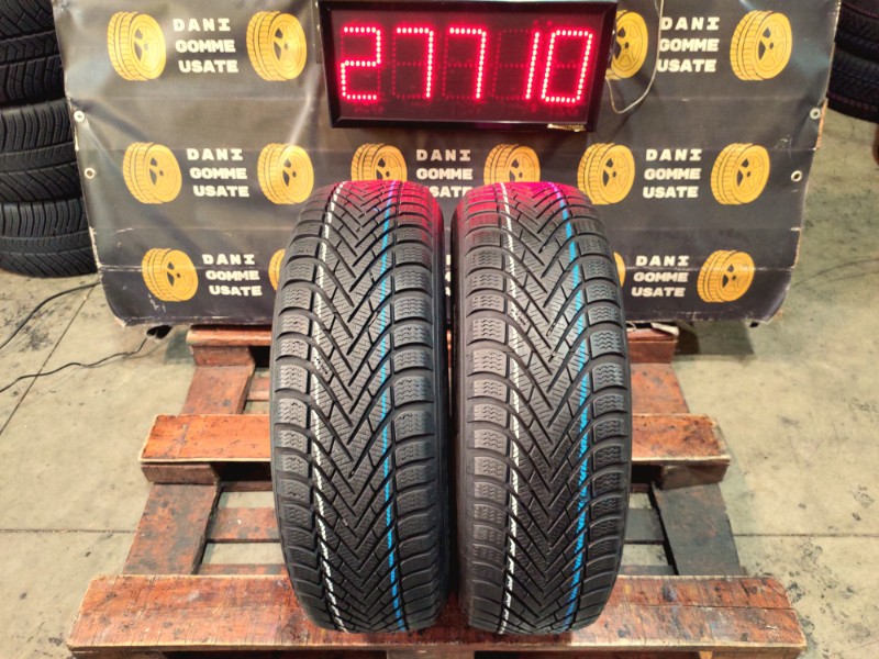 2 Gomme usate 195 65 15 Pneumatici Invernali PIRELLI 2 Gomme usate 195 65 15 Pneumatici Invernali PIRELLI