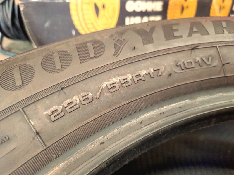 4 Gomme usate 225 55 17 Pneumatici Invernali GOODYEAR 4 Gomme usate 225 55 17 Pneumatici Invernali GOODYEAR