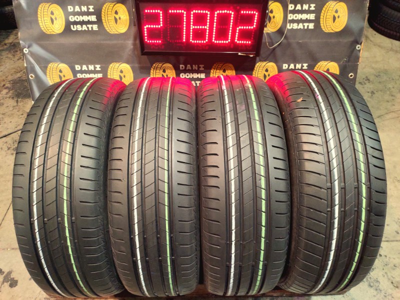 4 Gomme usate 215 60 17 Pneumatici Estivi BRIDGESTONE 4 Gomme usate 215 60 17 Pneumatici Estivi BRIDGESTONE