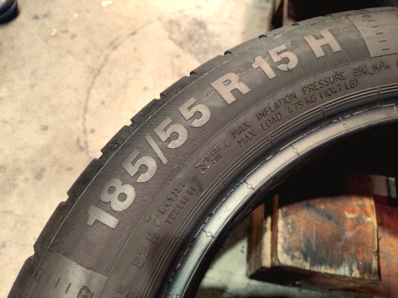4 Gomme usate 185 55 15 Pneumatici Estivi CONTINENTAL 4 Gomme usate 185 55 15 Pneumatici Estivi CONTINENTAL